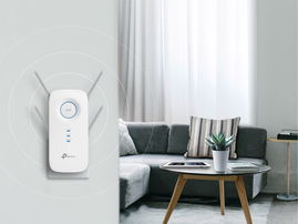 Repetidor / Extensor de Cobertura WiFi AC, 2600 Mbps, doble banda 2.4 GHz y 5 GHz, con 1 puerto 10/100/1000 Mbps, 4 antenas externas